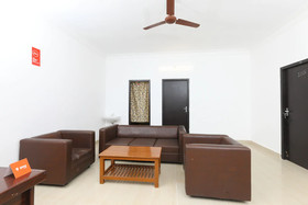 Jas Residency by OYO Rooms