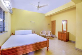 Kgt Guest House by OYO Rooms
