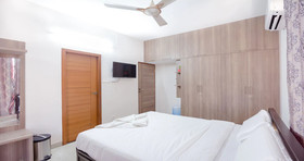 Kolam Apartments