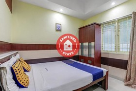 Kunkumam Residency by OYO Rooms