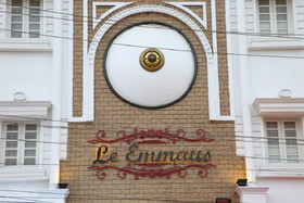Le Emmaus Residency