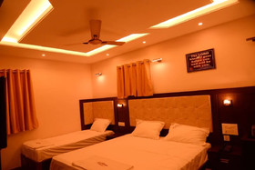 Le Emmaus Residency