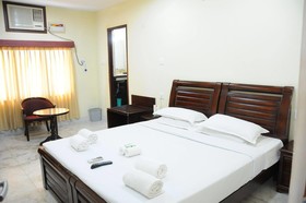 Lloyds Guest House Royapettah