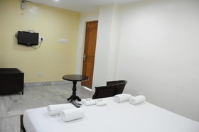 Lloyds Guest House Royapettah