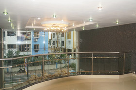 Lotels Hotel