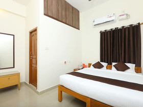 Maks Stay By OYO Rooms