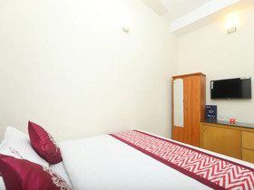 Maks Stay By OYO Rooms
