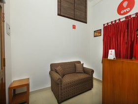 Maks Stay By OYO Rooms
