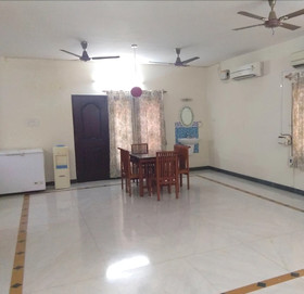 Maxiprime Hotels Panaiyur