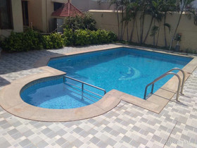 Maxiprime Hotels Panaiyur