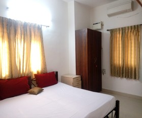 Maxiprime Hotels Uthandi