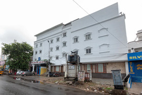 Metro Grand Hotel