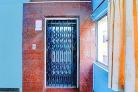 Moore Residency by OYO Rooms