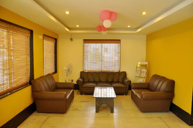 Nayagara Hotel