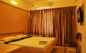 Nayagara Hotel