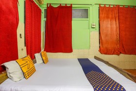 New Adyar Guest House by OYO