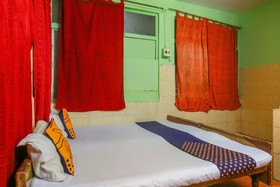 New Adyar Guest House by OYO