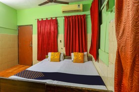 New Adyar Guest House by OYO