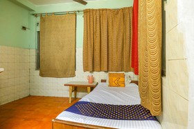 New Adyar Guest House by OYO