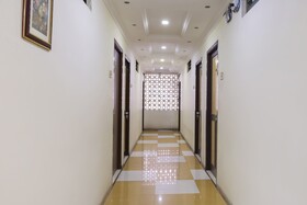 New Victory Mansion & Lodging by OYO Rooms