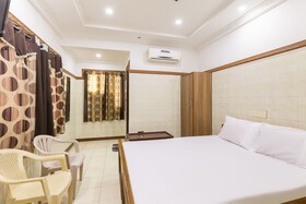New Victory Mansion & Lodging by OYO Rooms