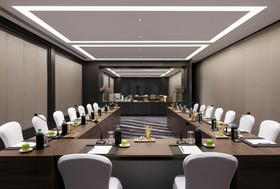 Novotel Chennai Chamiers Road