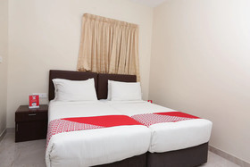 OYO 17356 Cute Orange Service Apartments