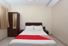 OYO 17356 Cute Orange Service Apartments