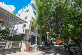 OYO 17356 Cute Orange Service Apartments