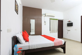 OYO 20004 SilverKey Kodambakkam