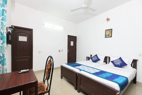 OYO 20004 SilverKey Kodambakkam