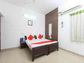 OYO 20004 SilverKey Kodambakkam