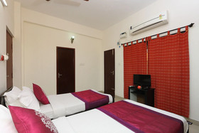 OYO 20007 SilverKey Thoraipakkam