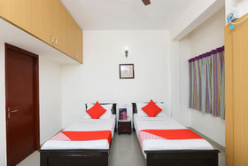 OYO 20007 SilverKey Thoraipakkam