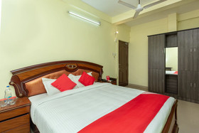 OYO 22408 Apple Tree Residency