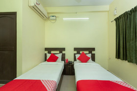 OYO 22408 Apple Tree Residency