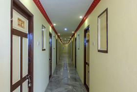 OYO 24898 Senthur Murugan Residency