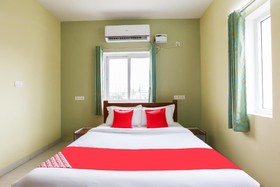 OYO 62861 Shriram Residency