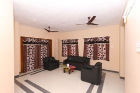 OYO 7722 Sorgam Serviced Apartments