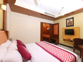 OYO Flagship 15645 Chennai Deluxe