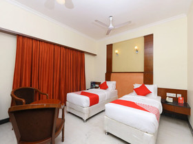 OYO Flagship 15645 Chennai Deluxe