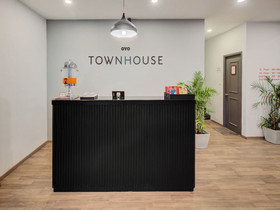 OYO Townhouse 052 Tidel Park Adyar