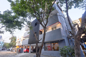 OYO Townhouse 87 Spartan Nagar