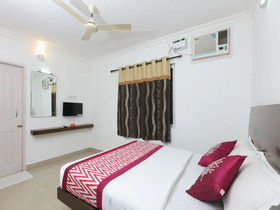 Peach Tree by OYO Rooms