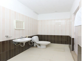 Peach Tree by OYO Rooms