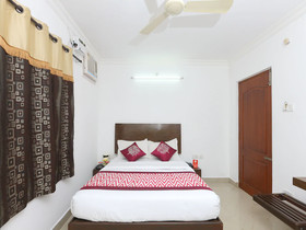 Peach Tree by OYO Rooms