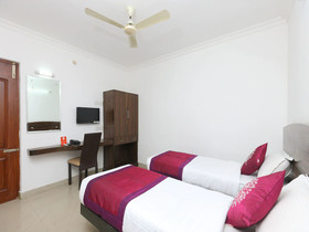 Peach Tree by OYO Rooms
