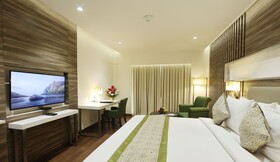 Pharos Hotel