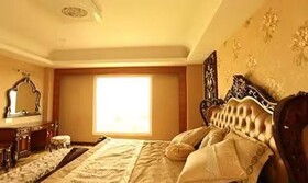 Prime Le Palace by Fabhotel