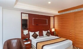 Prime Le Palace by Fabhotel